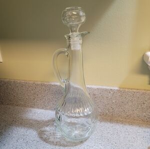 Vintage 1977 Wine Decanter Star Design Tall Slender 12.5in with Stopper